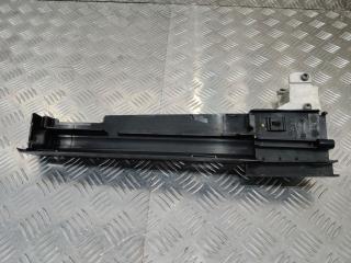 кронштейн радиатора BMW 3 серия F30/F31/F34 2012, 7600537