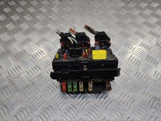 блок предохранителей Peugeot 307 1 поколение 2005, L04, 9659741880