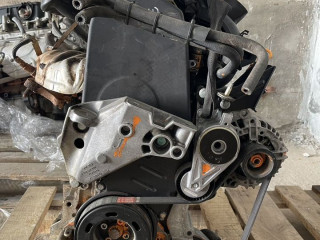 двигатель Volkswagen Golf 4 поколение 2002, 1.6 л., AKL