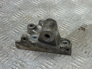 кронштейн двигателя Toyota Corolla 7 поколение (E100) 1995, 1.6 л., 4A-FE, бензин, МКПП, хетчбэк 3 дв.