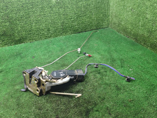 замок двери задней левой Toyota Picnic 1 поколение XM10 2000, 2.0 л., бензин, МКПП, минивэн