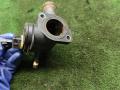 фланец (тройник) системы охлаждения Volkswagen Passat B4 1995, 2.0 л., бензин, АКПП, седан, 837122030717 - фото №7
