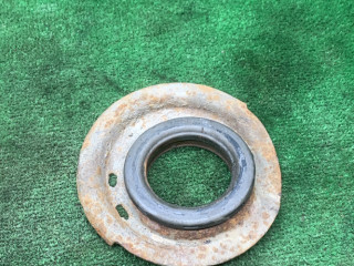 опора амортизатора нижняя (чашка) Citroen Xsara Picasso 1 поколение 2004, 1.8 л., бензин, МКПП, минивэн