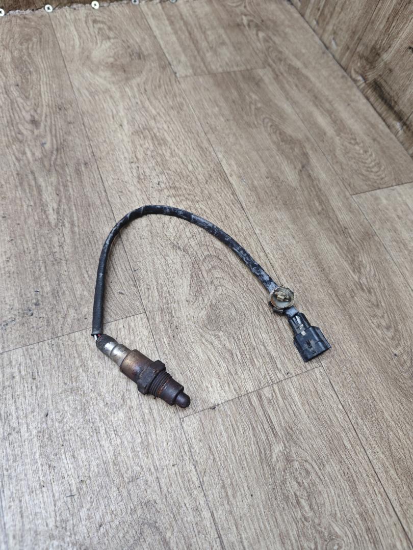 лямбда-зонд Lada Vesta 1 поколение 2020, 1.6 л., бензин, МКПП, хетчбэк 5 дв., 226906393R - фото №1