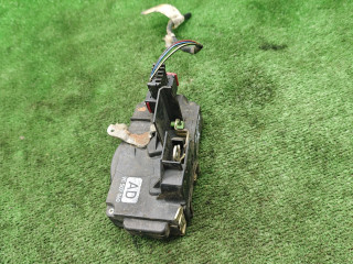 замок двери передней правой Opel Vectra B 1998, 2.0 л., бензин, МКПП, универсал