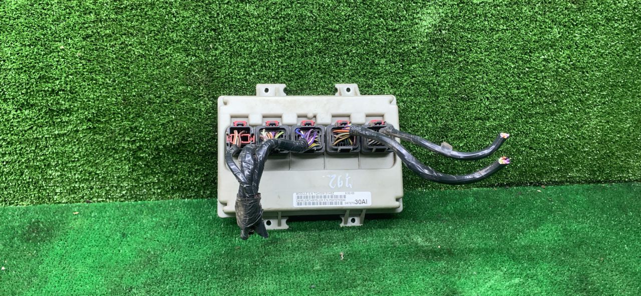 блок комфорта Chrysler Voyager 4 поколение 2002, 2.4 л., бензин, МКПП, минивэн, P04727030AL, 04727030AL - фото №1