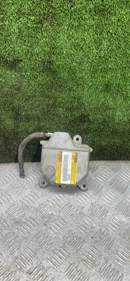 блок AirBag Opel Sintra 1 поколение 1999, 2.2 л., бензин, МКПП, минивэн - фото №1