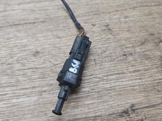 Датчик педали тормоза (лягушка) Daewoo Nubira J150/J190 [рестайлинг] 2001, 2.0 л., X 20 SED, бензин, МКПП, хетчбэк 5 дв., 96312343