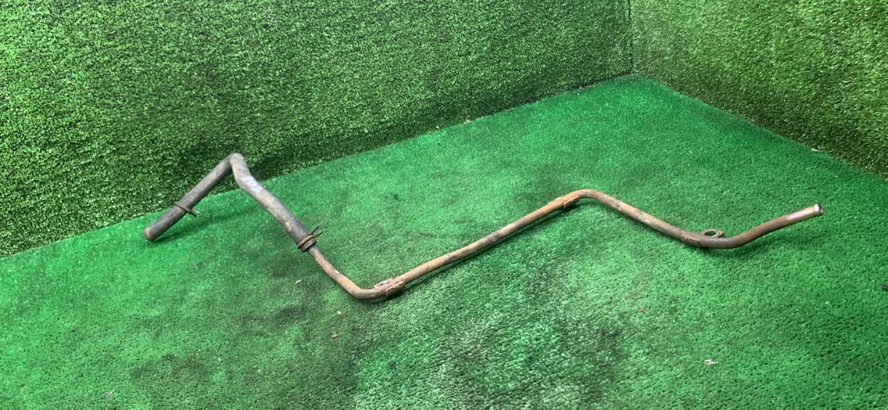 трубка охлаждающей жидкости Chrysler Voyager 3 поколение 2000, 2.5 л., дизель, МКПП, минивэн - фото №1