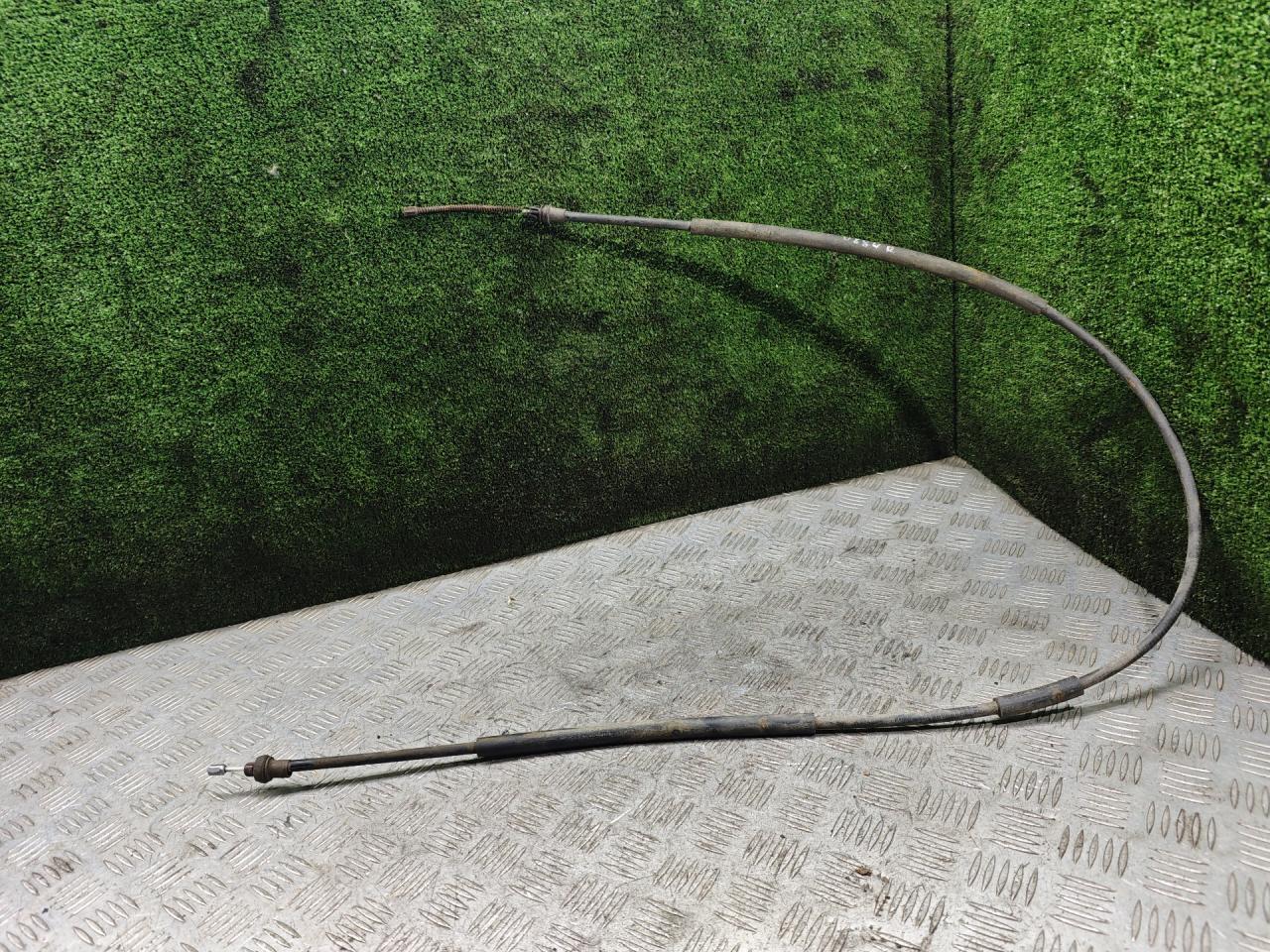 трос ручника Lada Vesta 1 поколение 2020, 1.6 л., бензин, МКПП, хетчбэк 5 дв. - фото №1