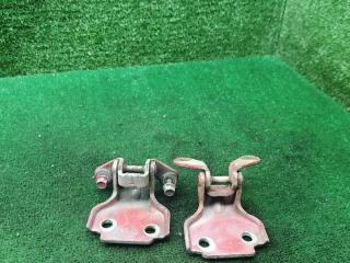 петля двери Daewoo Lanos T100 2000, 1.3 л., бензин, МКПП, седан