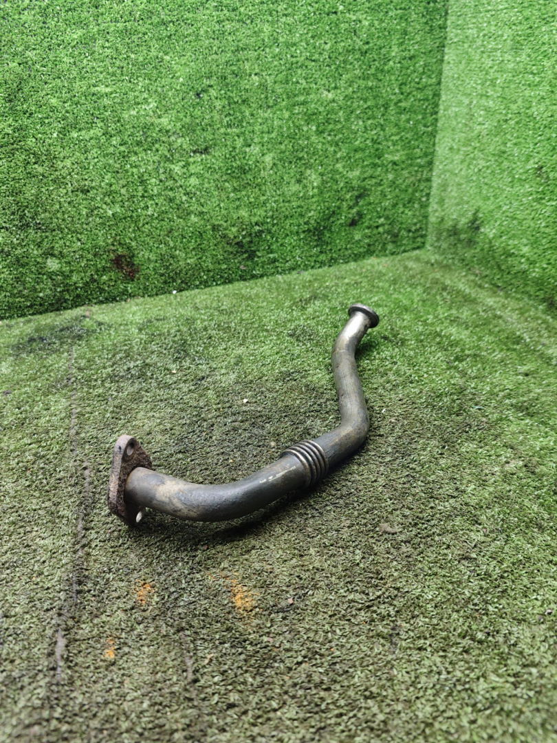 трубка вентиляции картерных газов Ford Transit 5 поколение 1996, 2.5 л., TDi, дизель, МКПП, микроавтобус - фото №1