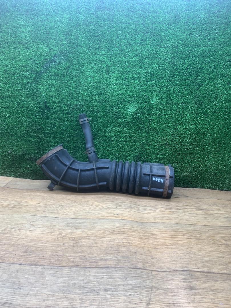 патрубок воздушного фильтра Lada Vesta 1 поколение 2020, 1.6 л., бензин, МКПП, седан - фото №1