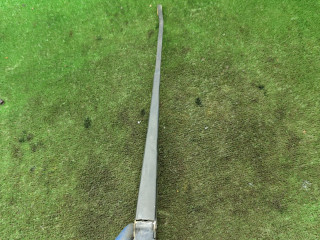 щеткодержатель (поводок стеклоочистителя, дворник) Renault Logan 1 поколение 2006, 1.4 л., бензин, МКПП, седан