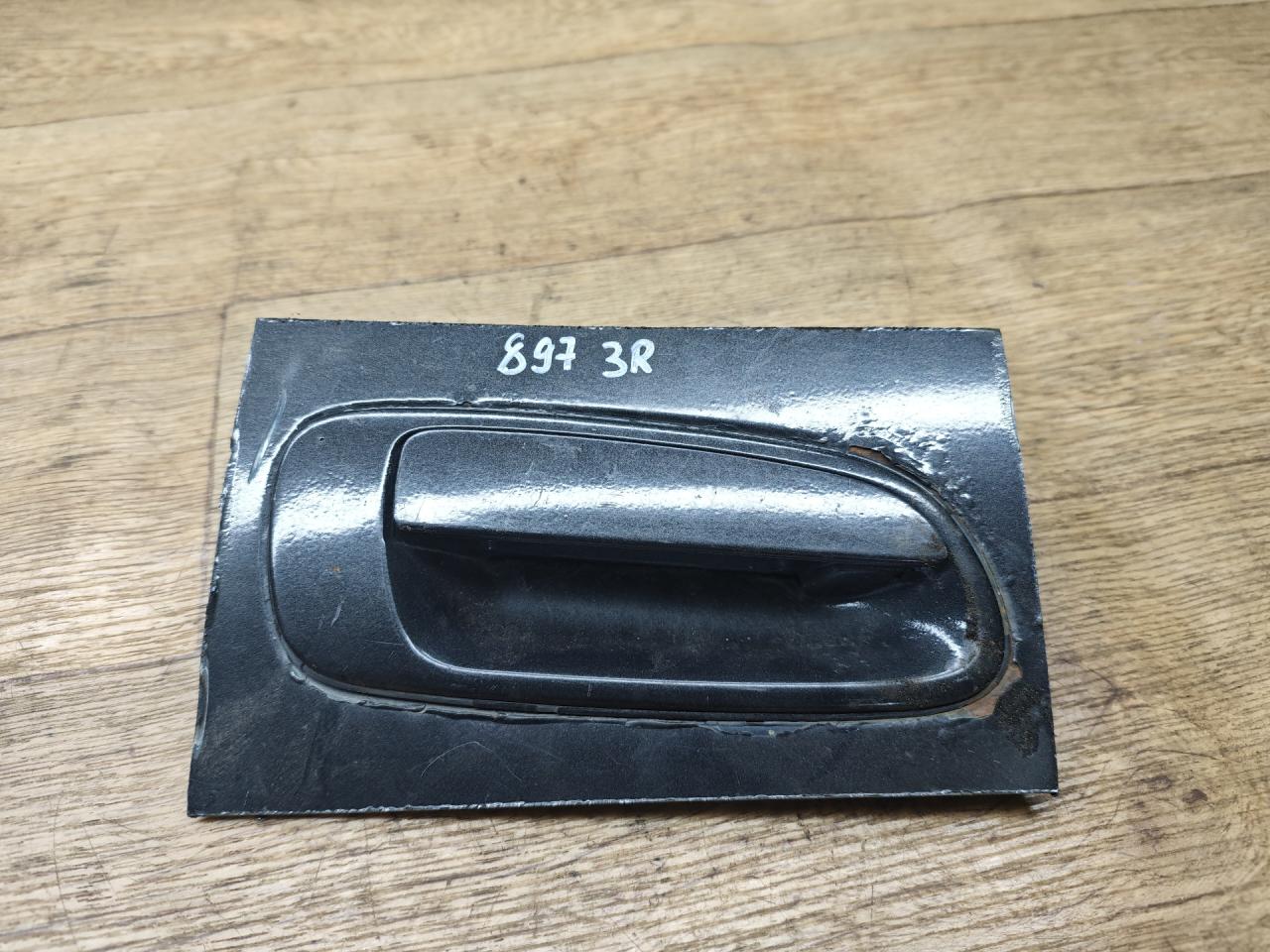 ручка наружная задняя правая Toyota Carina E 1 поколение T190 1997, 1.6 л., 4A-FE, бензин, МКПП, седан - фото №1