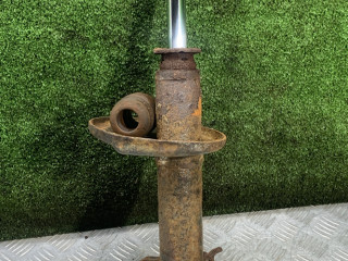 амортизатор передний левый Toyota Avensis 1 поколение (T220) 2000, 2.0 л., 2C-T, дизель, МКПП, универсал