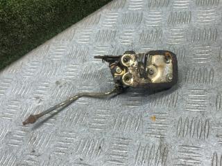 замок двери задней левой Hyundai Galloper 2 поколение 1998, 2.5 л., дизель, МКПП, внедорожник 5 дв.