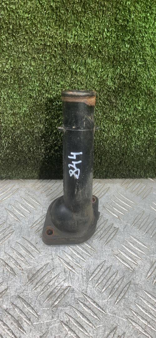 фланец (тройник) системы охлаждения Toyota Picnic 1 поколение XM10 2000, 2.0 л., 3S-FE, бензин, МКПП, минивэн - фото №1