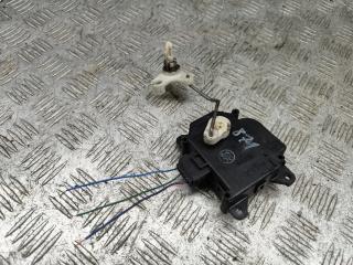 моторчик заслонки печки Toyota Avensis 1 поколение (T220) [рестайлинг] 2001, 2.0 л., дизель, МКПП, универсал