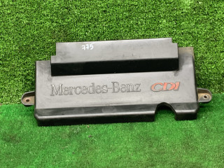 декоративная крышка двигателя Mercedes-Benz Vito W638 2002, 2.2 л., CDi, дизель, МКПП, микроавтобус