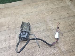 замок двери передней левой Mazda Premacy 1 поколение 2000, 2.0 л., дизель, МКПП, минивэн