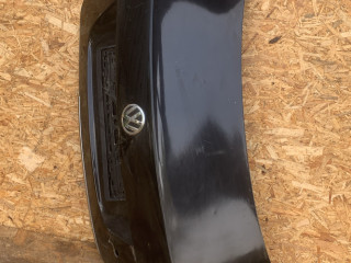 крышка багажника (дверь 3-5) Volkswagen Polo Sedan 1 поколение 2015, 1.6 л., МКПП, седан