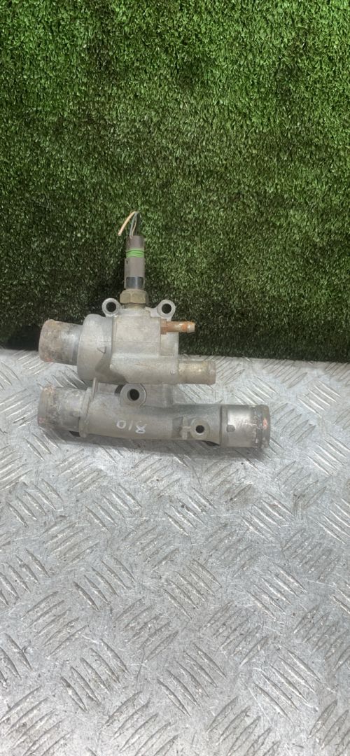 корпус термостата Fiat Multipla 1 поколение 2000, 1.6 л., бензин, МКПП, минивэн - фото №1