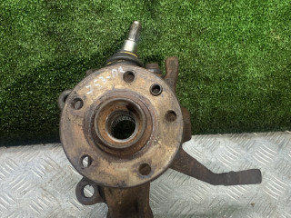 ступица передняя правая Volkswagen Transporter T4 2000, 2.4 л., дизель, МКПП, микроавтобус, полный привод