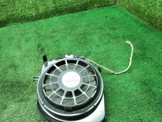 динамик Mercedes-Benz C-Класс W202/S202 [рестайлинг] 1997, 1.8 л., бензин, МКПП, седан, 2028207402