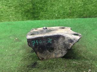 Кронштейн балки Renault Logan 2 поколение [рестайлинг] 2019, 1.6 л., бензин, МКПП, седан, 7354RG