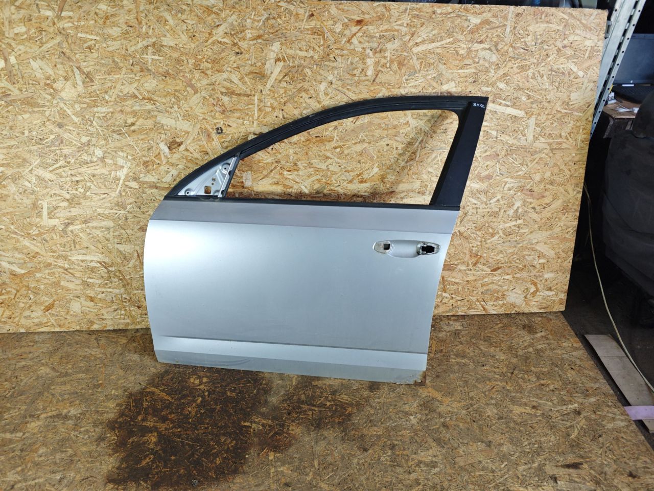 дверь передняя левая Skoda Octavia 3 поколение (A7) 2013, 1.8 л., бензин, МКПП, лифтбэк - фото №1