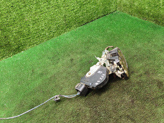 замок двери задней правой Toyota Picnic 1 поколение XM10 2001, 2.2 л., 3C-TE, дизель, МКПП, минивэн