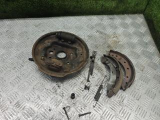 защитный кожух тормозного механизма Renault Laguna 1 поколение 1998, 1.8 л., бензин, МКПП, хетчбэк 5 дв.