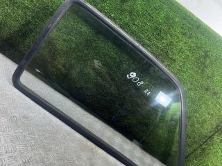 стекло кузовное боковое левое Volkswagen Golf 2 поколение 1990, 1.3 л., бензин, МКПП, хетчбэк 3 дв.