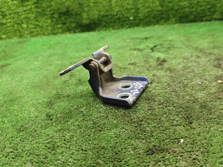 петля двери Renault Logan 1 поколение 2006, 1.4 л., бензин, МКПП, седан