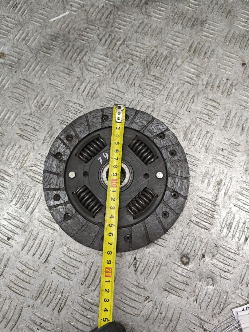 диск сцепления Fiat Tempra 1 поколение 1995, 1.4 л., бензин, МКПП, седан - фото №1