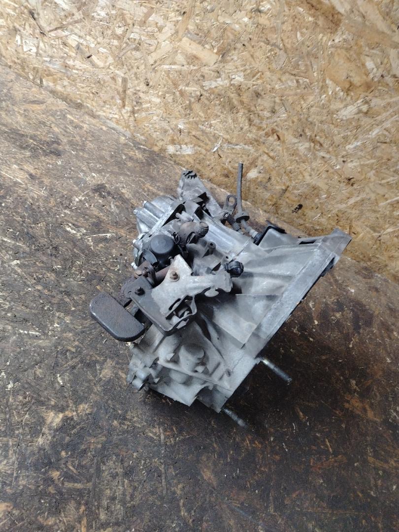 КПП механическая (МКПП) Alfa Romeo 156 1 поколение 1999, 2.0 л., бензин, МКПП, седан - фото №1