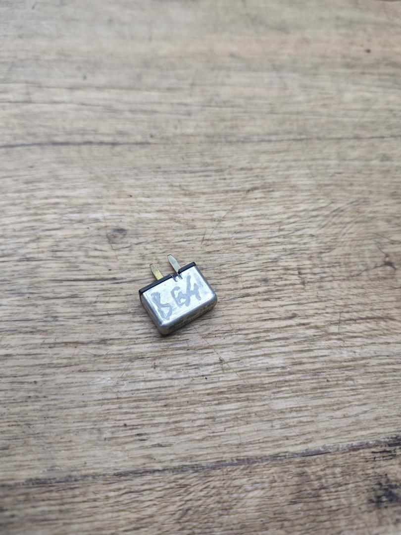 предохранитель высоковольтный Opel Sintra 1 поколение 1999, 2.2 л., бензин, МКПП, минивэн, 2077863 - фото №1