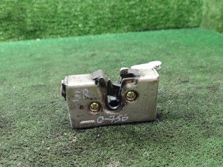 замок двери задней правой Audi 80 B2 1984, 1.6 л., бензин, МКПП, седан, 173839016D