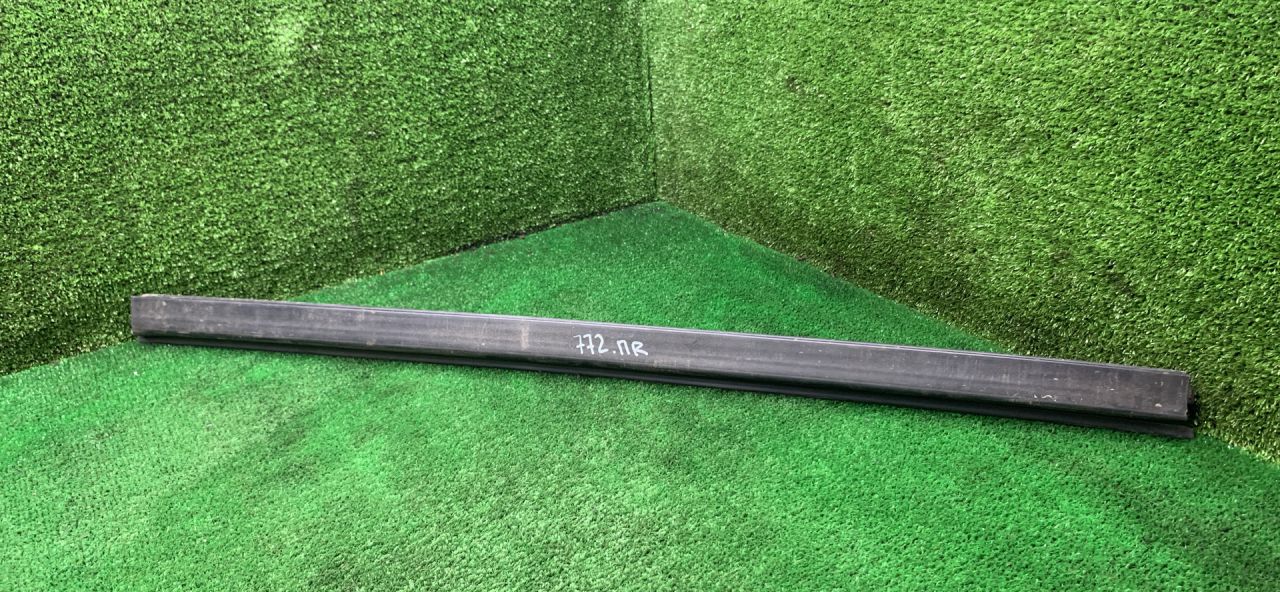 молдинг стекла Opel Sintra 1 поколение 1997, 2.2 л., бензин, МКПП, минивэн - фото №1