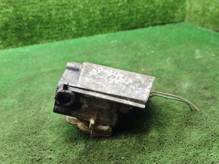 корпус термостата Renault Scenic 1 поколение 1998, 1.6 л., бензин, МКПП, минивэн