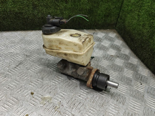 цилиндр тормозной главный Renault Megane 1 поколение 1997, 1.6 л., бензин, МКПП, хетчбэк 5 дв.