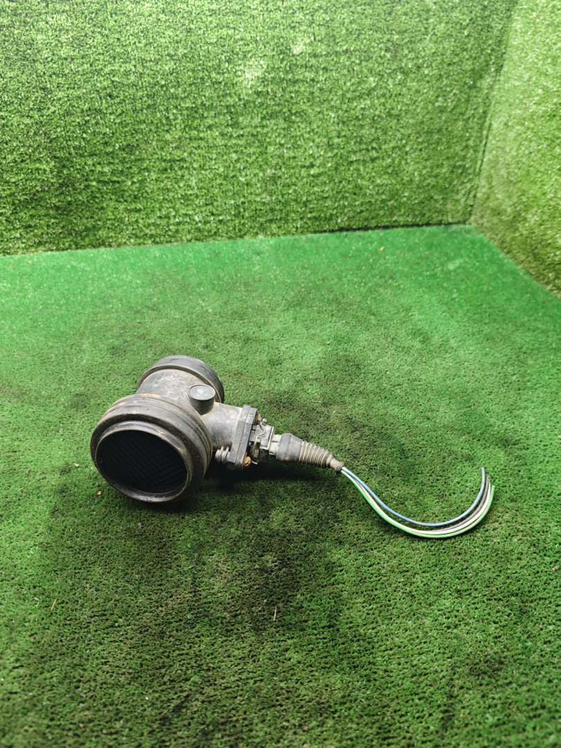 расходомер воздуха Lancia Kappa 1 поколение 1999, 2.0 л., бензин, МКПП, седан, 0280217111 - фото №1