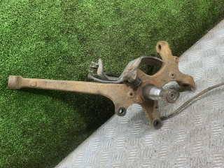 кулак поворотный левый Mercedes-Benz E-Класс W210/S210 [рестайлинг] 2001, 2.7 л., дизель, МКПП, седан