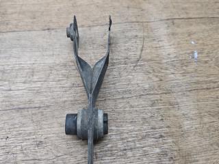 подушка крепления КПП Renault Laguna 2 поколение 2002, 1.9 л., дизель, МКПП, хетчбэк 5 дв., 8200125539