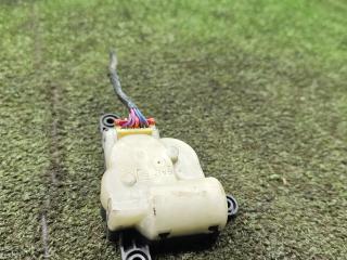 моторчик заслонки печки Chrysler Voyager 3 поколение 1997, 2.4 л., бензин, АКПП, минивэн