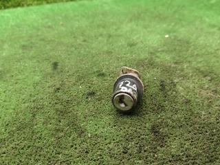 Личинка замка крышки багажника Toyota Corolla 7 поколение (E100) 1995, 1.3 л., 4E-FE, бензин, МКПП, хетчбэк 3 дв.