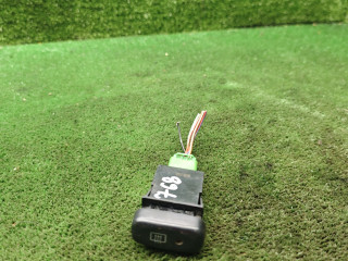 кнопка обогрева заднего стекла Suzuki Baleno 1 поколение 1997, 1.6 л., бензин, МКПП, универсал