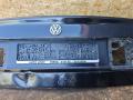 крышка багажника (дверь 3-5) Volkswagen Passat B4 1995, 1.8 л., бензин, МКПП, седан - фото №4