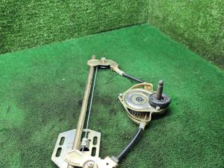 стеклоподъемник задний левый Chevrolet Niva 1 поколение 2008, 1.7 л., бензин, МКПП, внедорожник 5 дв.